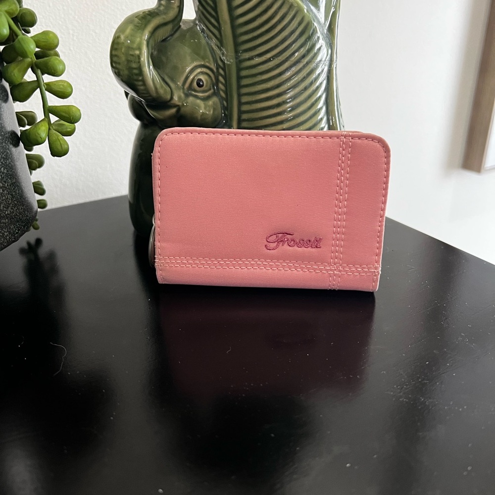 Fossil Pink Key and Card Holder